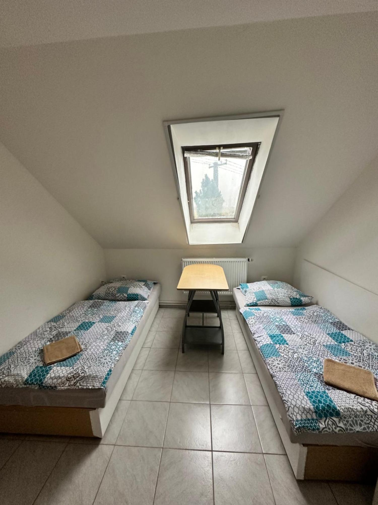 Penzion Pod Sklepy Apartment Novy Prerov Bagian luar foto